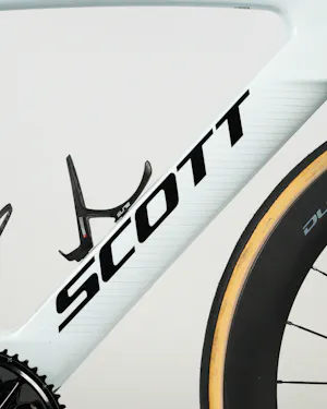 Charlotte Kool | SCOTT Foil RC Pro
