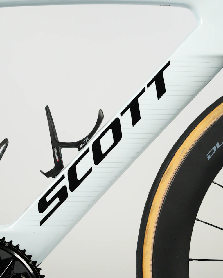 Charlotte Kool | SCOTT Foil RC Pro