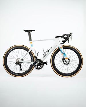 Kevin Vermaerke | SCOTT Foil RC Pro