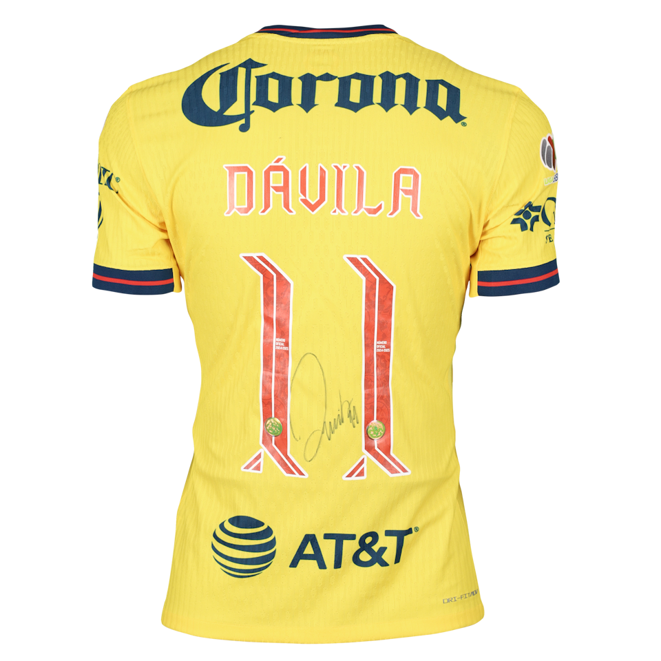 Víctor Alejandro Dávila Zavala Club América shirt