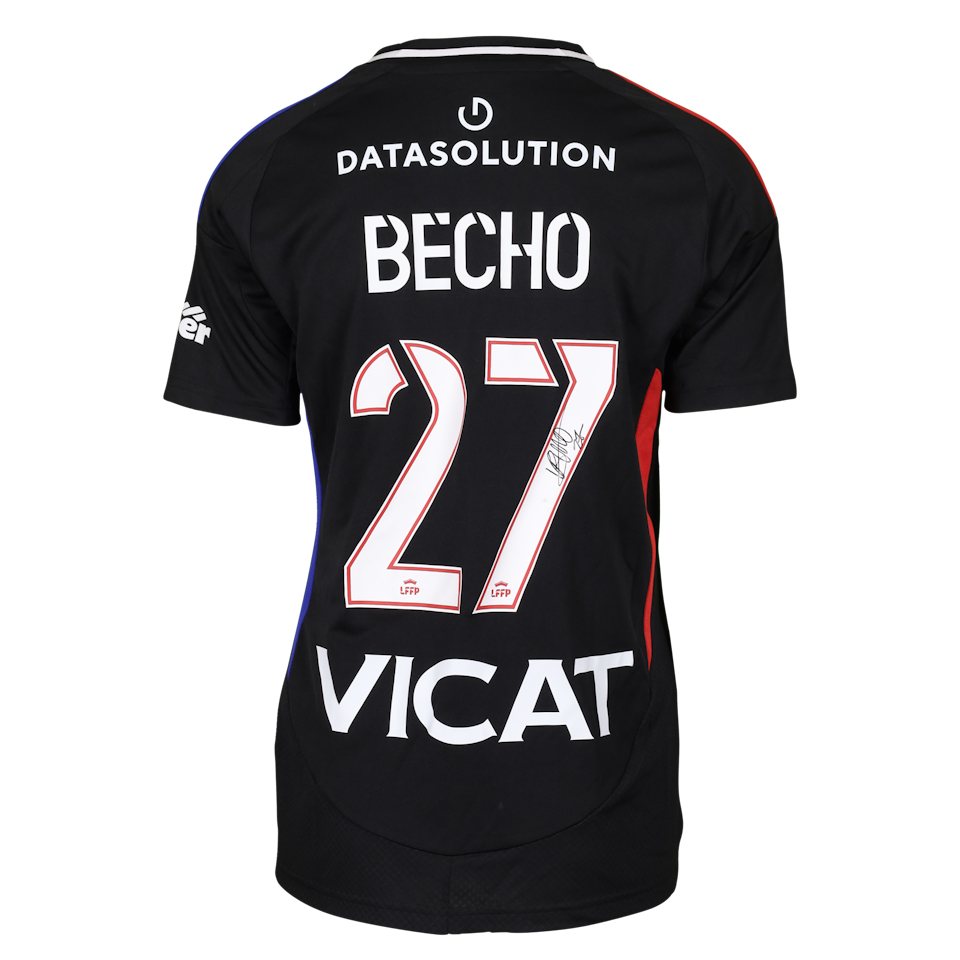 Vicki Becho OL Lyonnes jersey