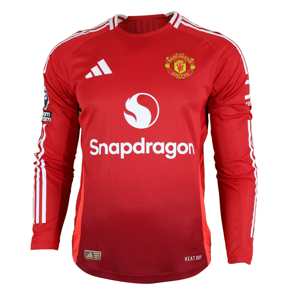 来自Manchester United的Kobbie Mainoo球衣