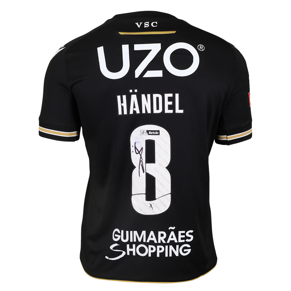 Tomás Händel Vitória SC shirt