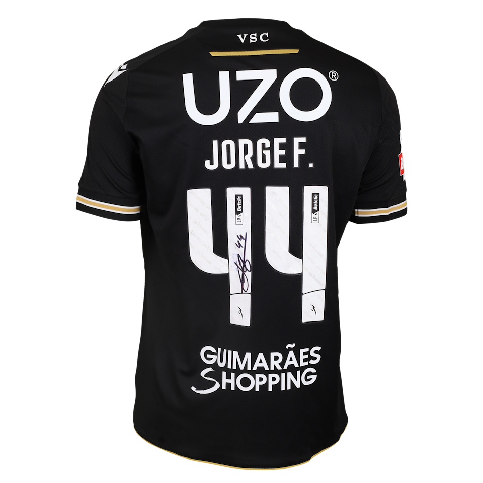 Jorge Fernandes Vitória SC shirt