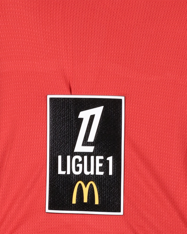 Evann Guessand OGC Nice shirt