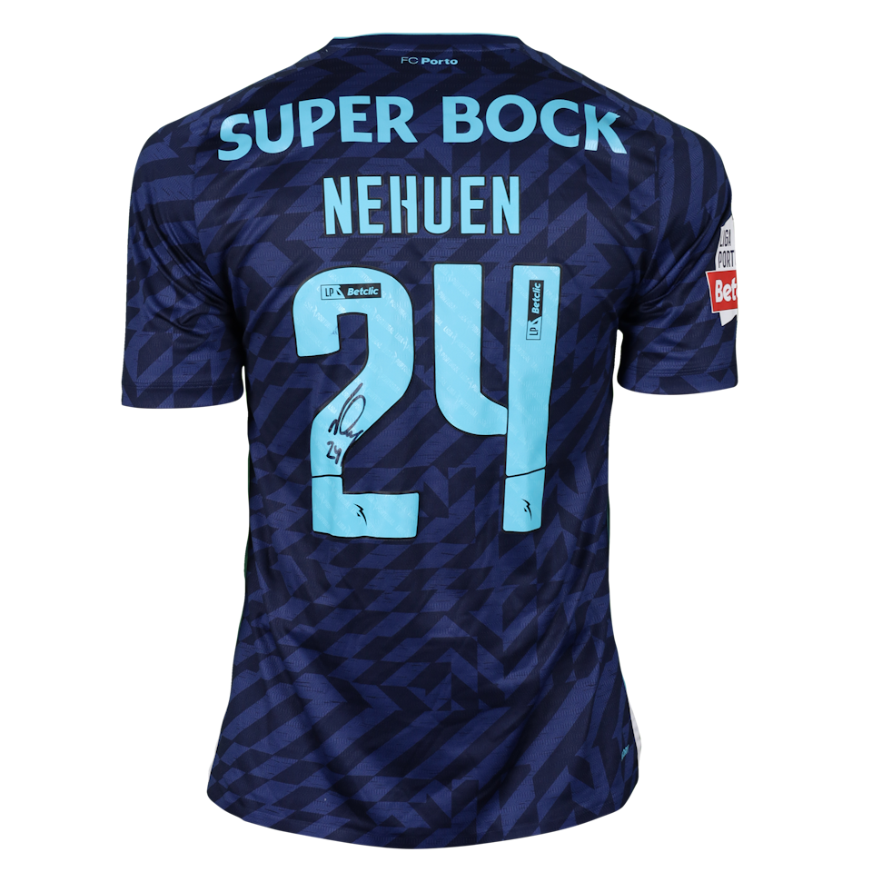 Nehuén Pérez FC Porto shirt