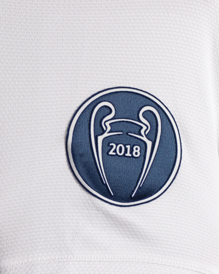 Squad Signed Shirt 18/19 UCL