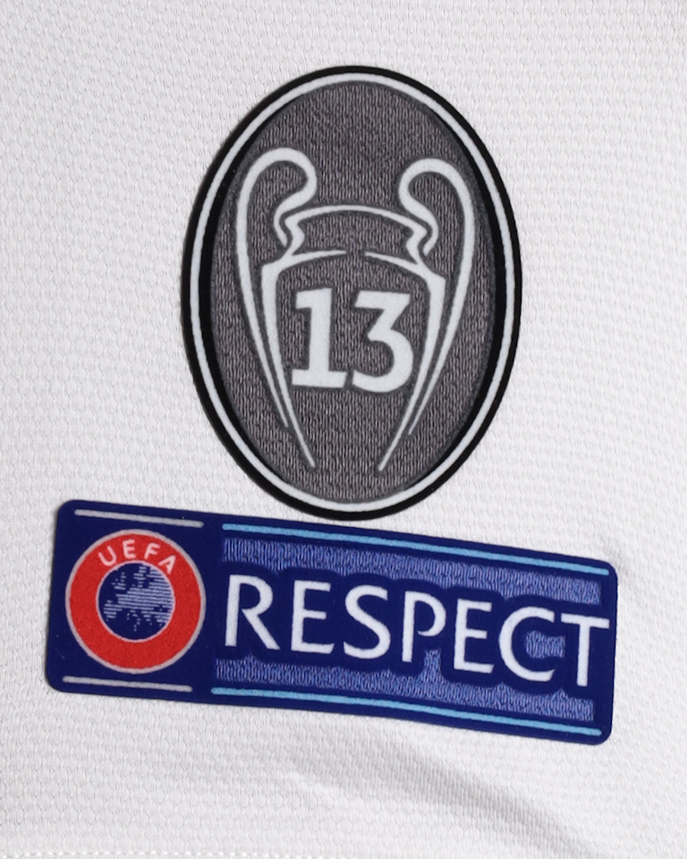 Squad Signed Shirt 18/19 UCL