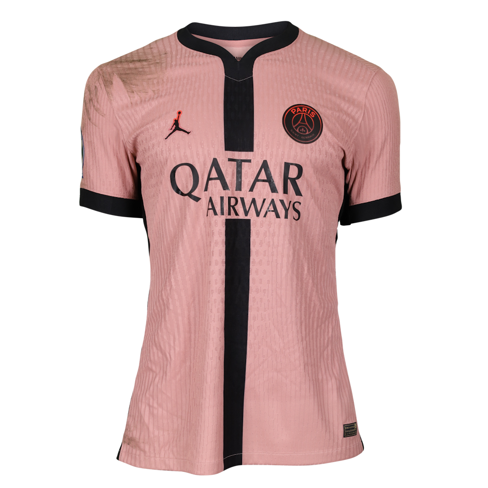 Désiré Doué Paris Saint-Germain shirt