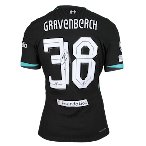 Ryan Gravenberch Liverpool forması