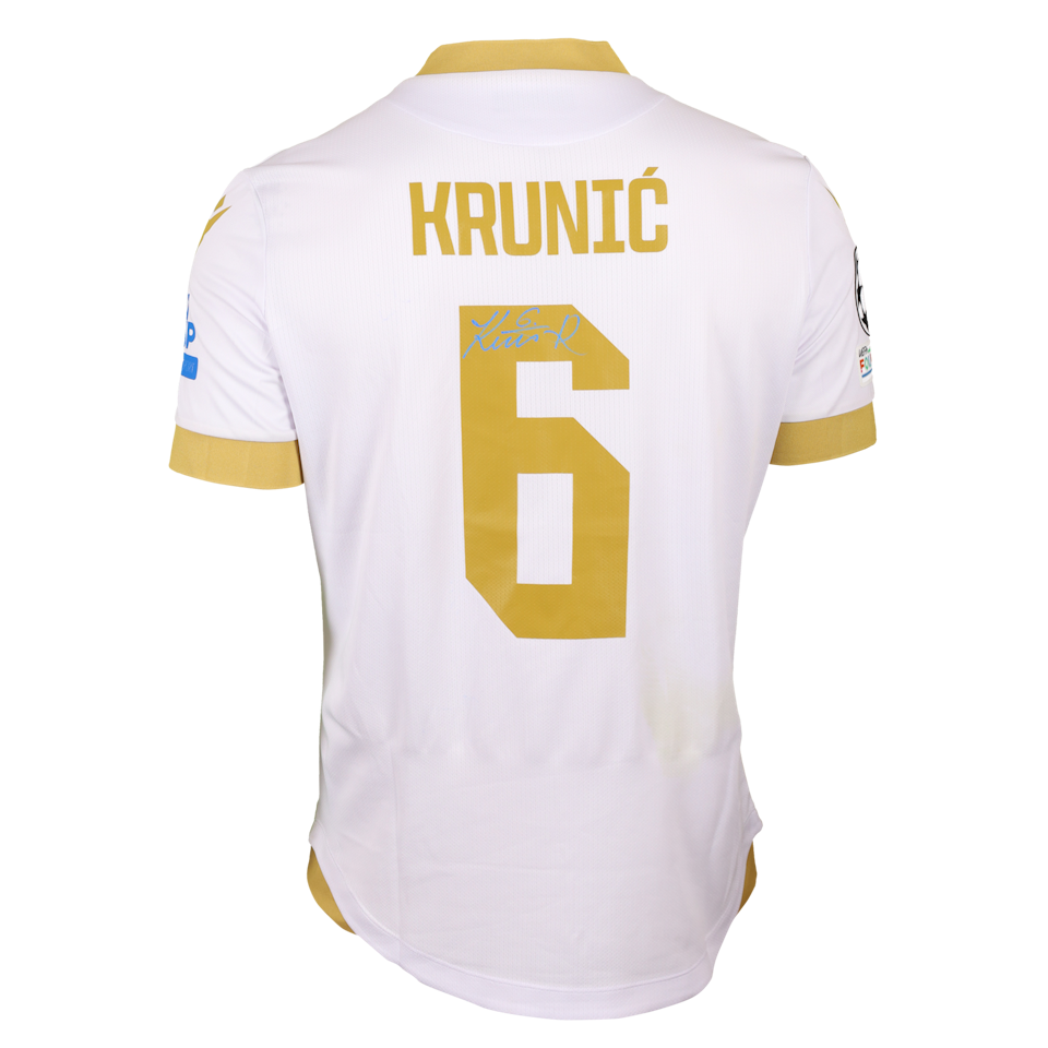 Rade Krunić FK Crvena zvezda shirt