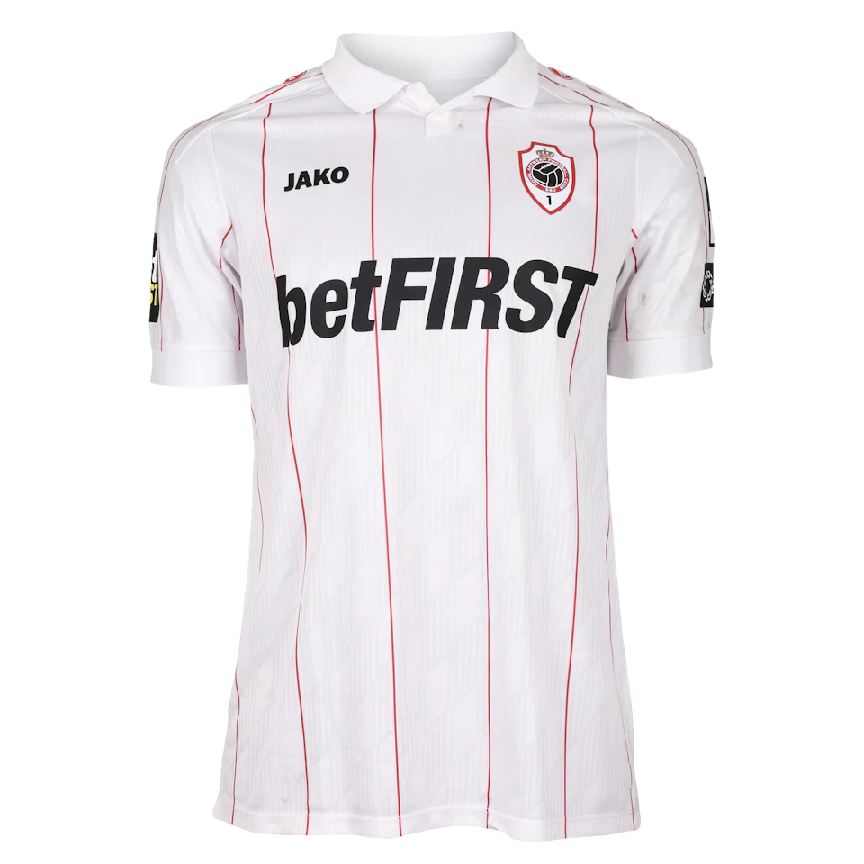 来自Royal Antwerp FC的Gyrano Kerk球衣