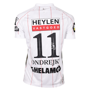 Jacob Ondrejka Royal Antwerp FC のシャツ