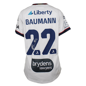 Lorena Baumann Newcastle Jets W shirt