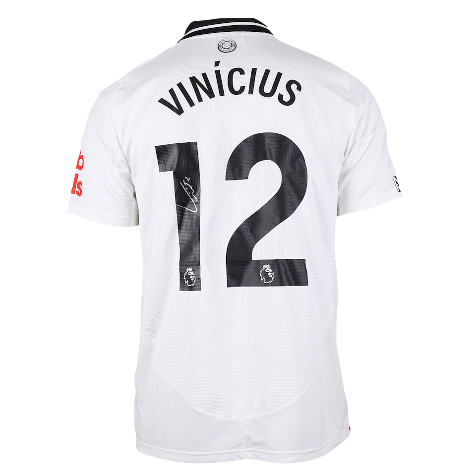 Carlos Vinícius Fulham forması
