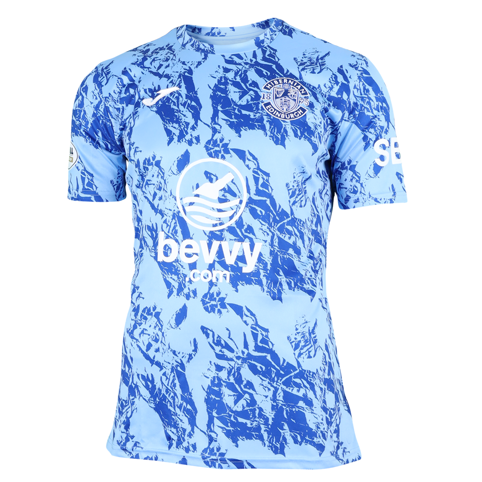 Josef Bursik Hibernian shirt