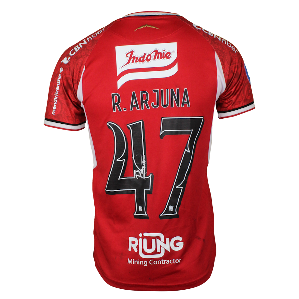 Rahmat Arjuna Reski Bali United shirt