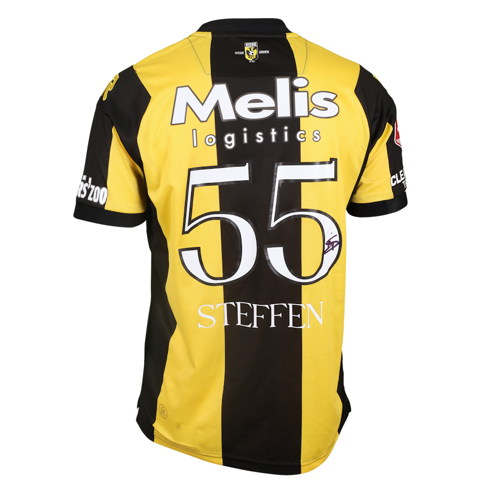 Shirt van Marcus Steffen Vitesse
