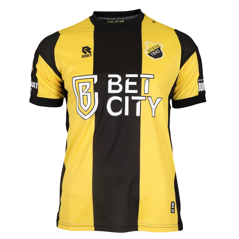 Anass Zarrouk Vitesse shirt