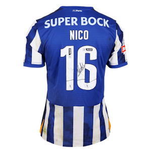 Nicolás González Iglesias FC Porto shirt