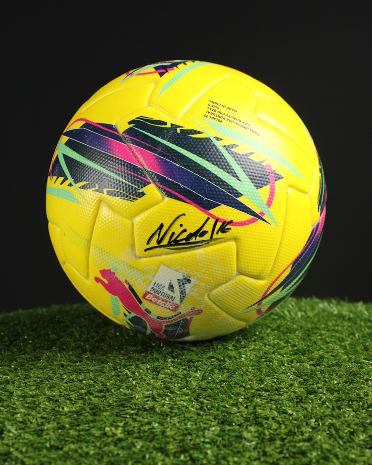 Match Scored Ball `13 - Nico González