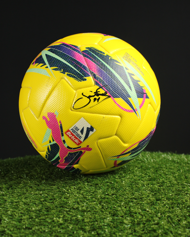 Match Scored Ball `59 - Gustavo Silva | Rio Ave FC