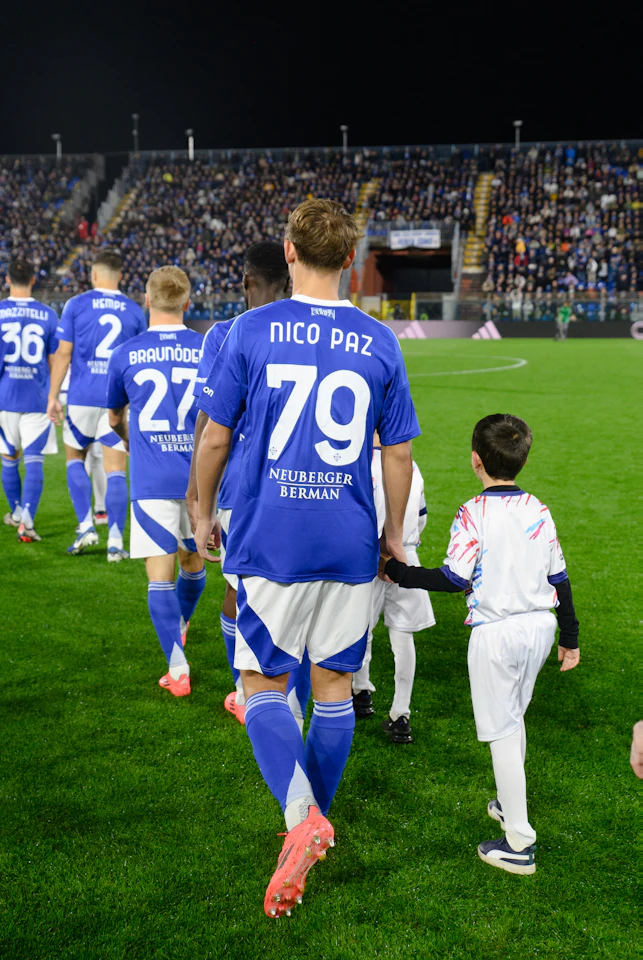 Mascot Experience vs AC Milan
