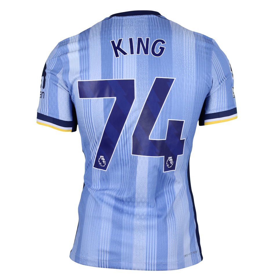 Tottenham Hotspur 팀의 Maeson King 셔츠
