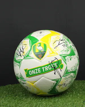 Squad Signed Ball | ADO Den Haag