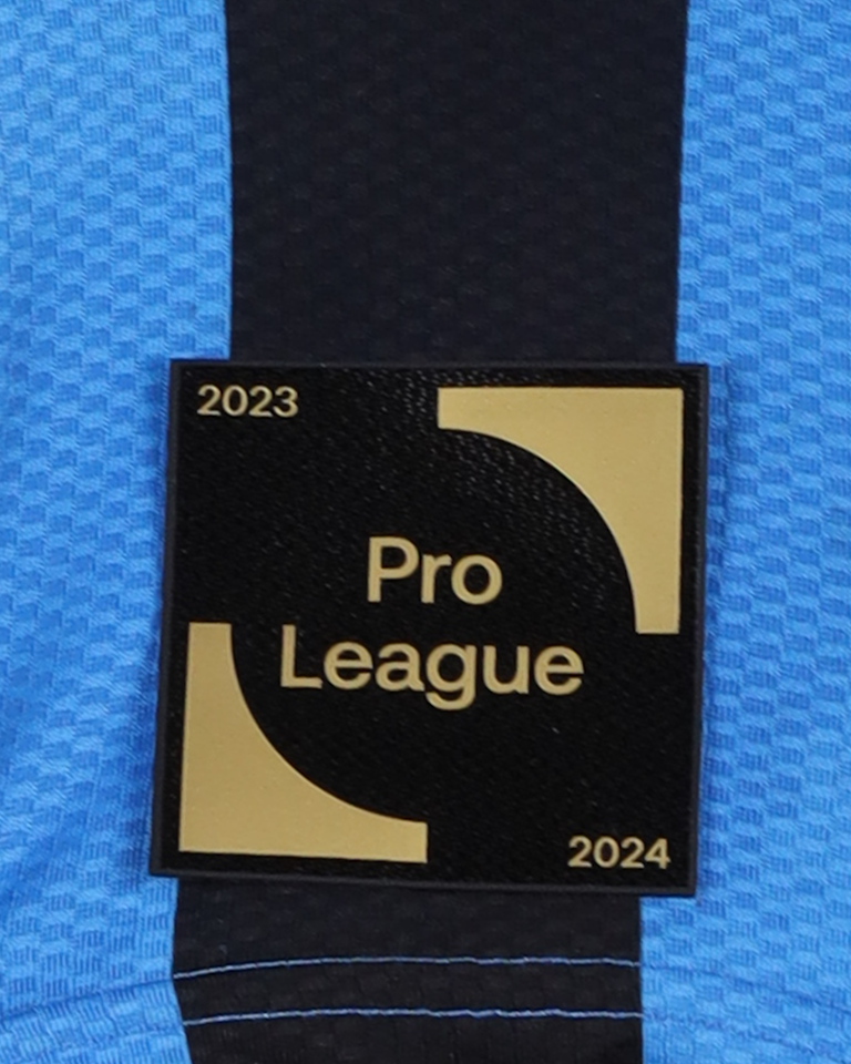Ardon Jashari Club Brugge shirt