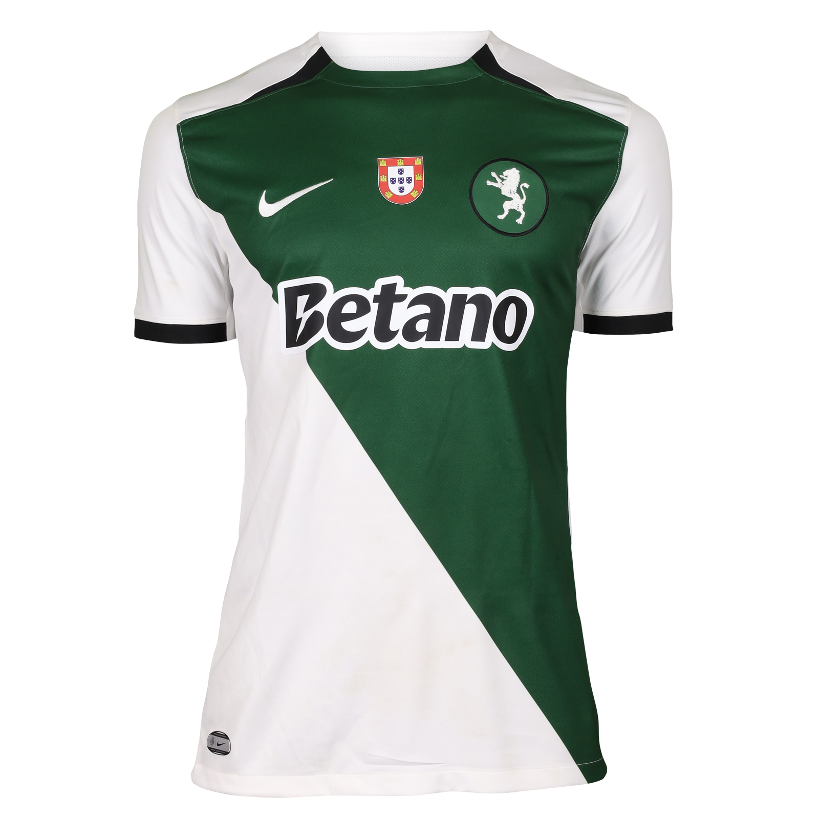 Zeno Debast Sporting CP shirt