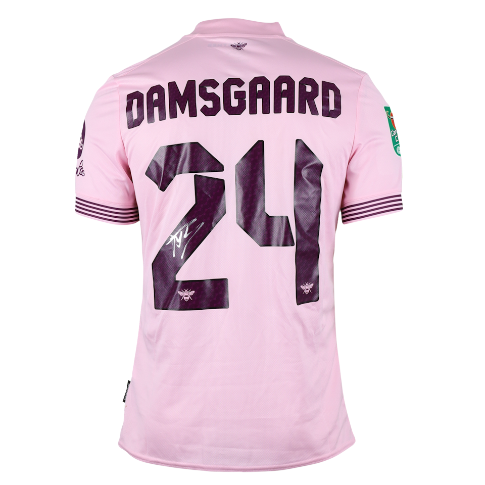 Mikkel Damsgaard Brentford shirt