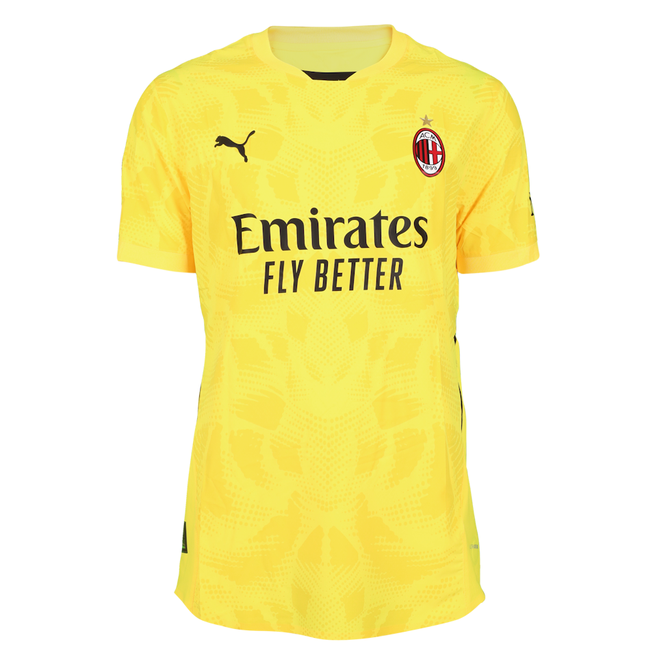 Mike Maignan AC Milan forması