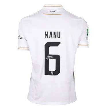 来自Vitória SC的Manu Silva球衣