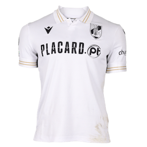Kaio César Andrade Lima Vitória SC shirt