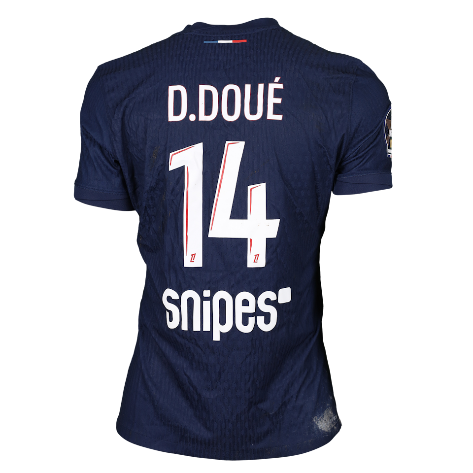 Désiré Doué Paris Saint-Germain shirt