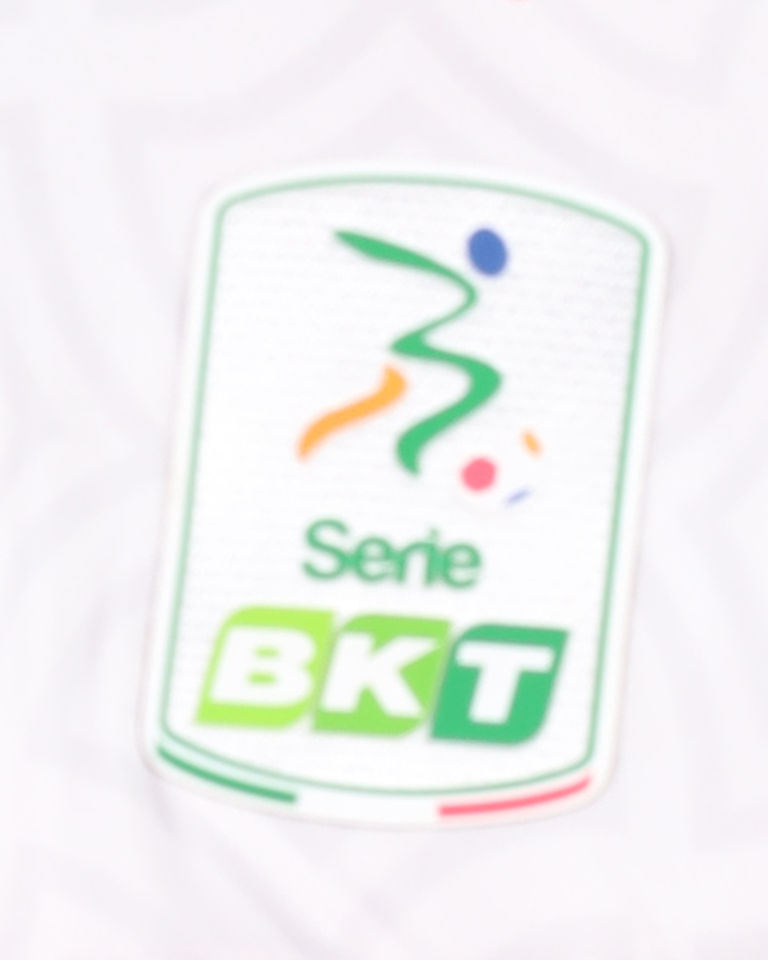 Maillot de Ahmad Benali (S.S.C. Bari)
