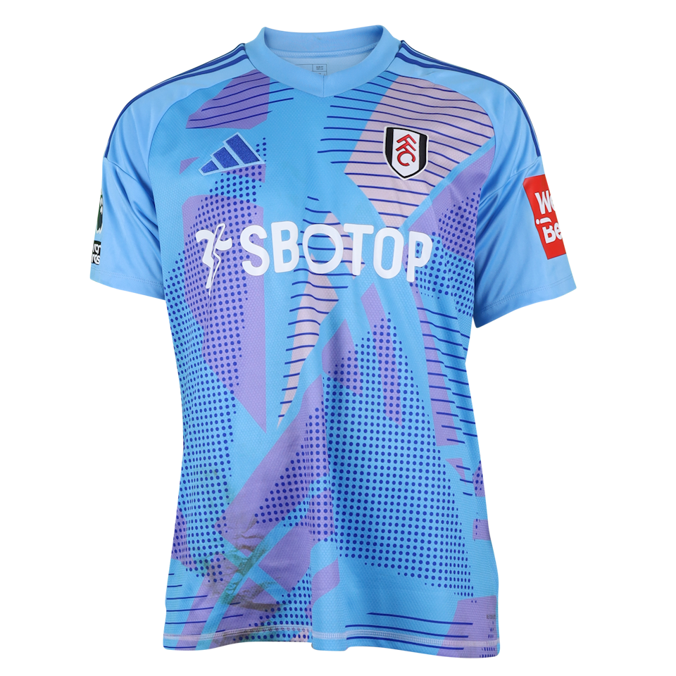 Bernd Leno Fulham shirt
