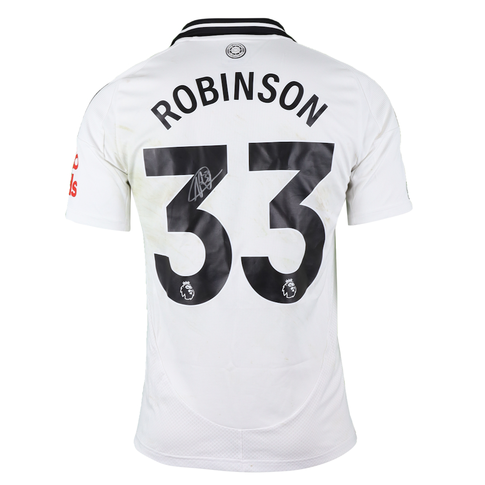 Antonee Robinson Fulham shirt