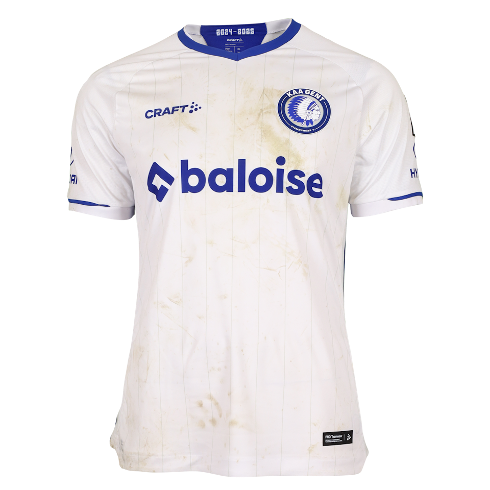 Tsuyoshi Watanabe KAA Gent forması