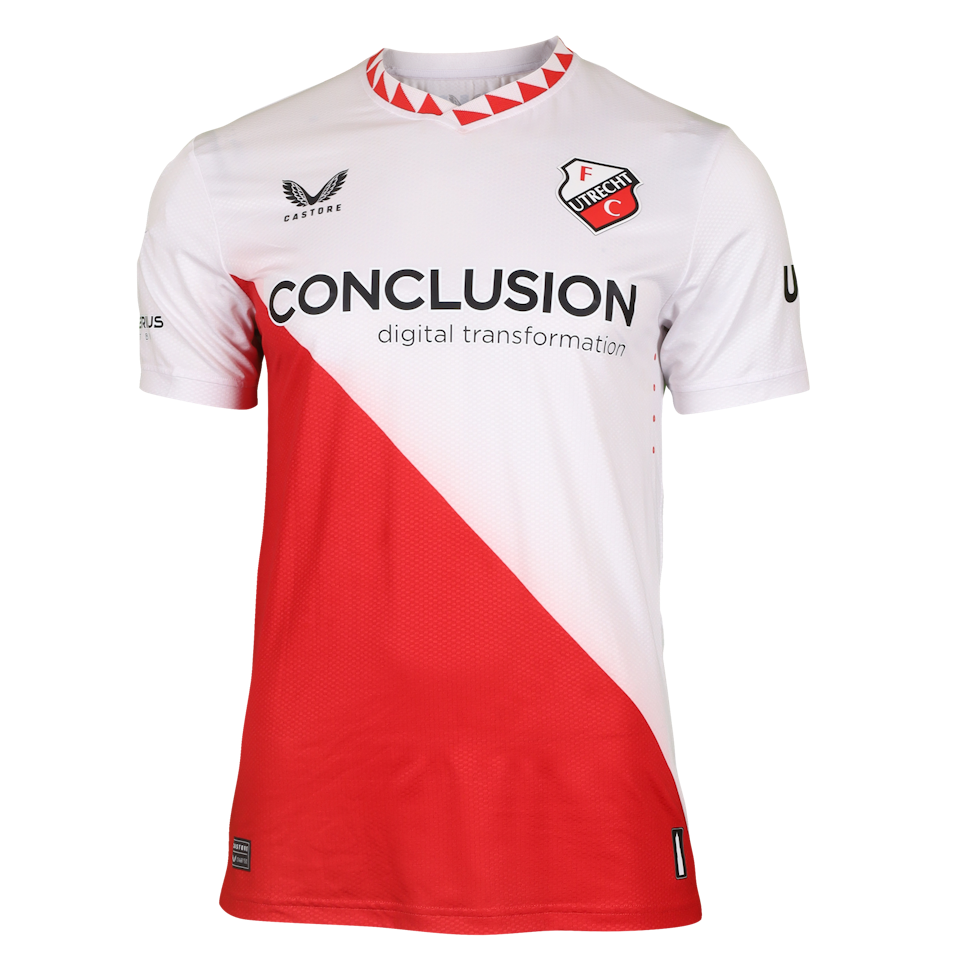 Oscar Fraulo FC Utrecht shirt