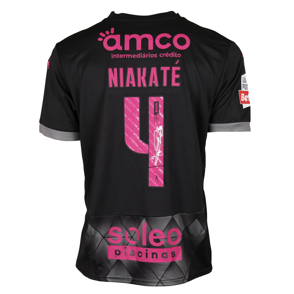 Sikou Niakate SC Braga shirt