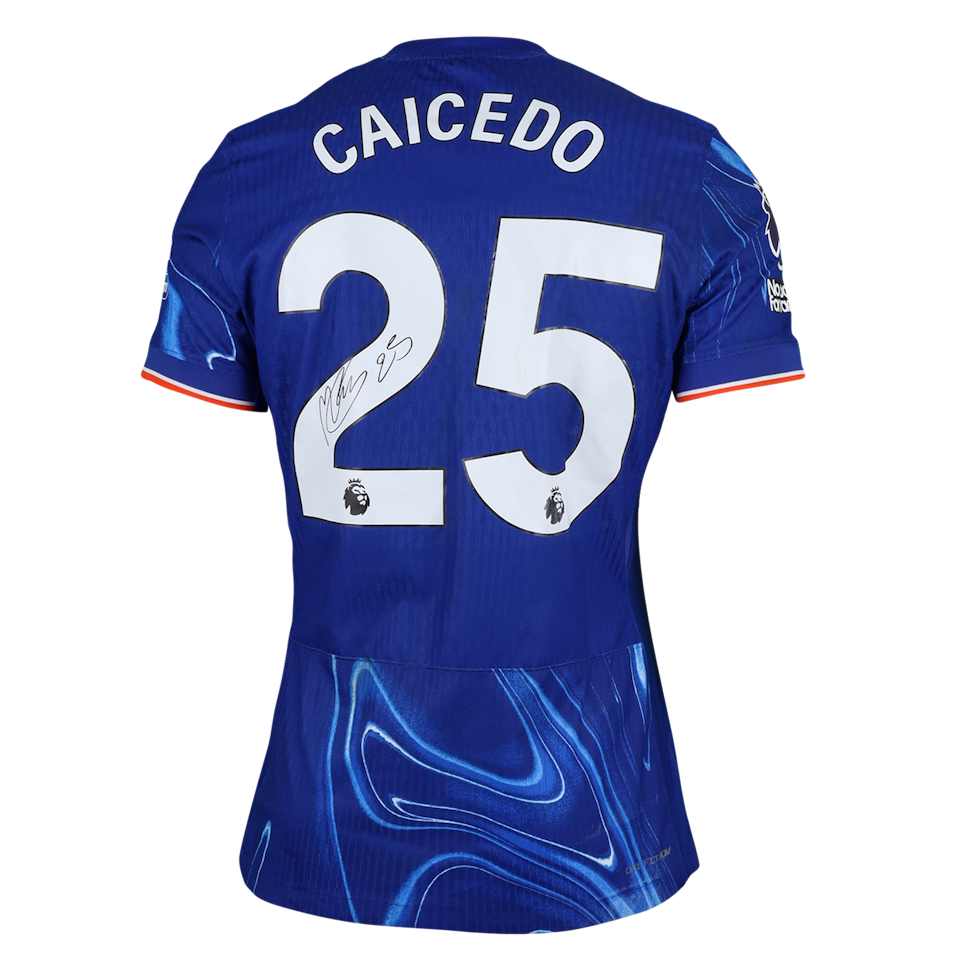 Moisés Isaac Caicedo Corozo Chelsea camisa.