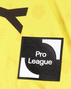 Patrik Gunnarsson KV Kortrijk shirt