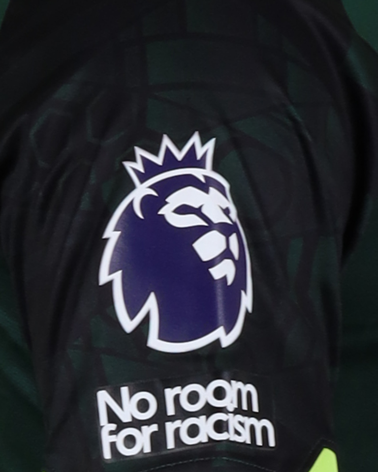 Ben Mee Brentford shirt