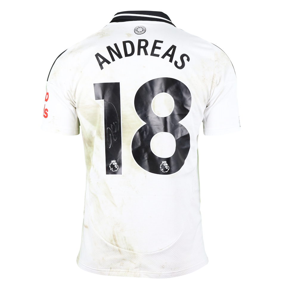 Andreas Pereira Fulham shirt