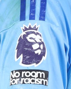 Steven Benda Fulham のシャツ