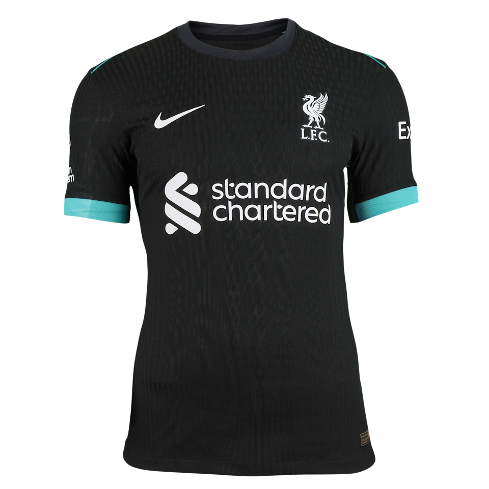 来自Liverpool的Wataru Endo球衣