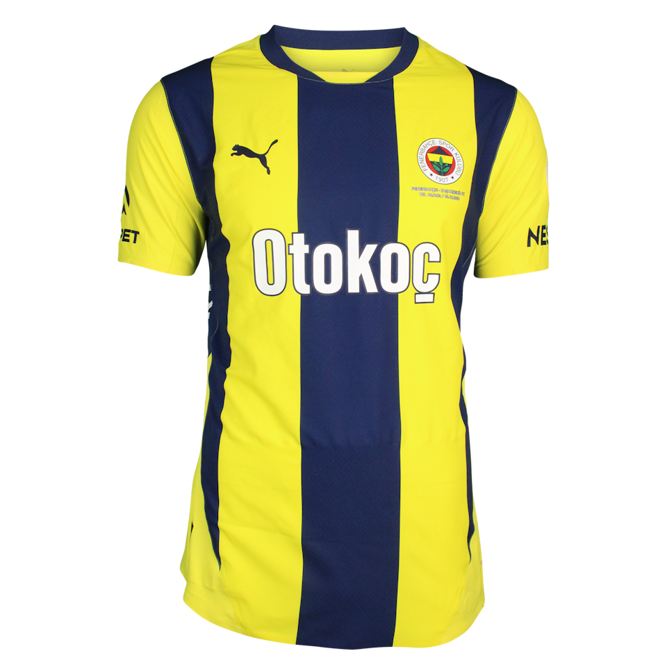 Çağlar Söyüncü Fenerbahçe shirt
