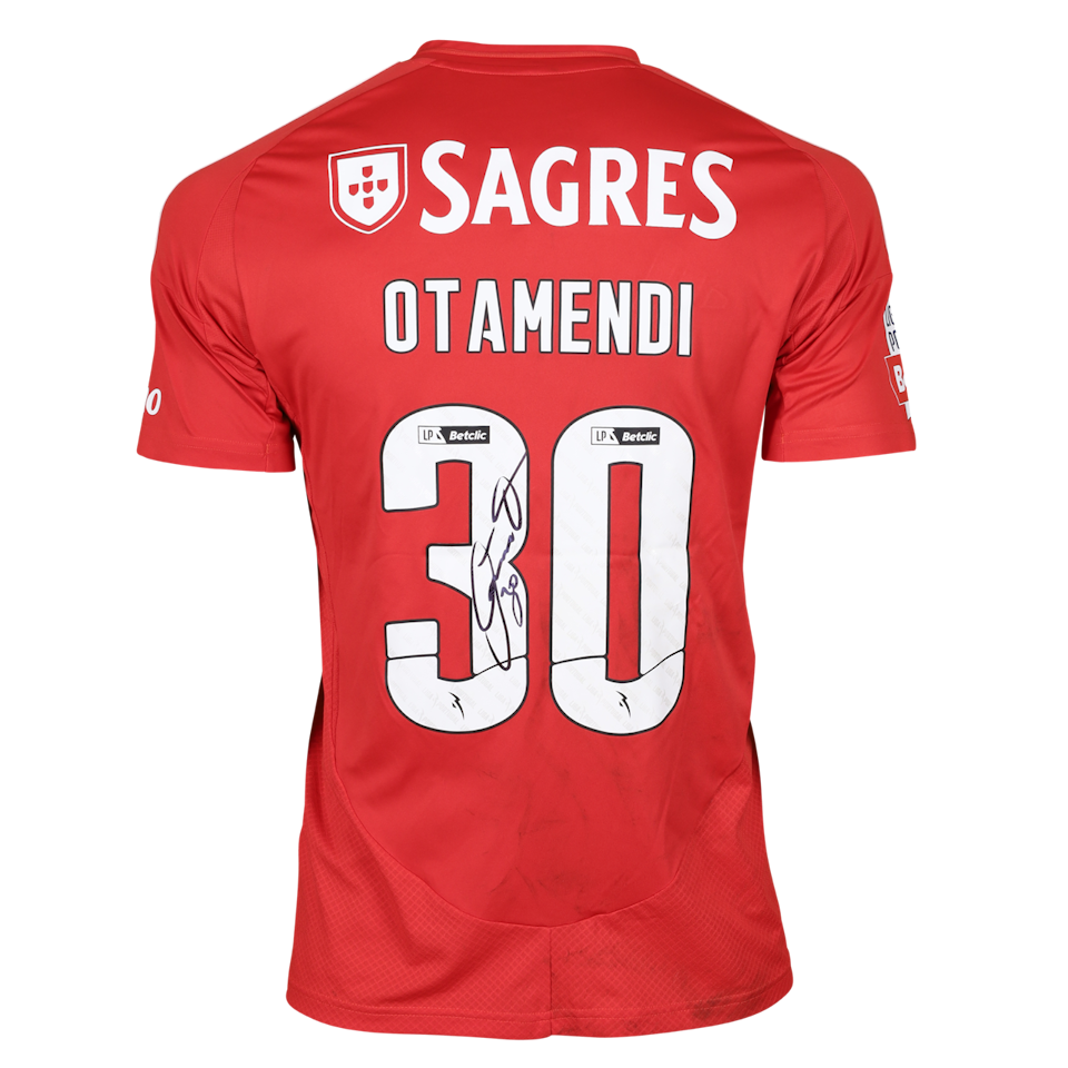 Nicolás Otamendi SL Benfica forması